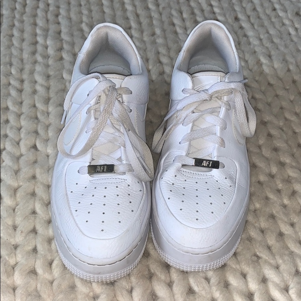 Nike Air Force 1 sage low
